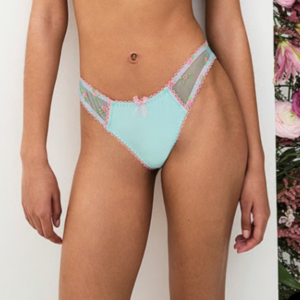 Nwot Victoria's secrect for love and lemons garden panties